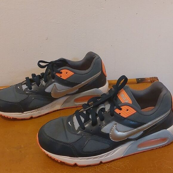 Navy Nike Air Max Men Sneakers - Picture 4 of 6